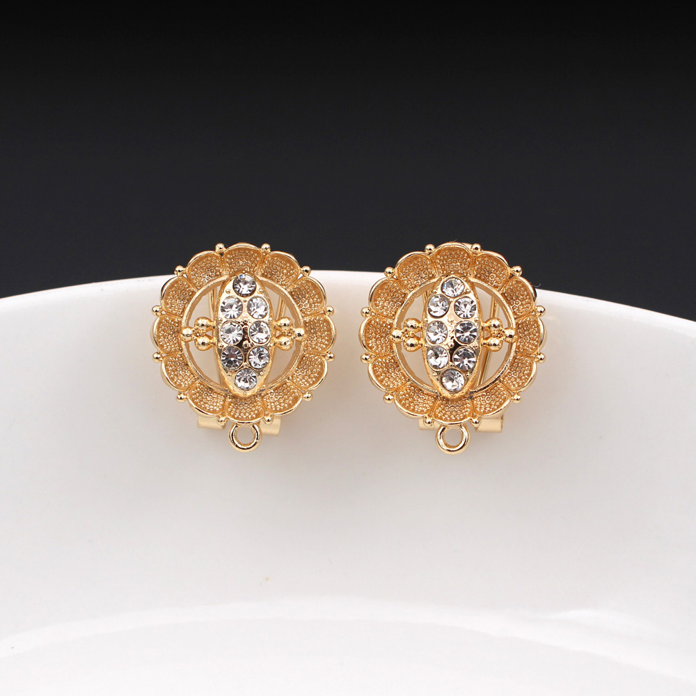 10pair CZ Flower Earrings Post - Jewelry Making Dubai 评论和价格